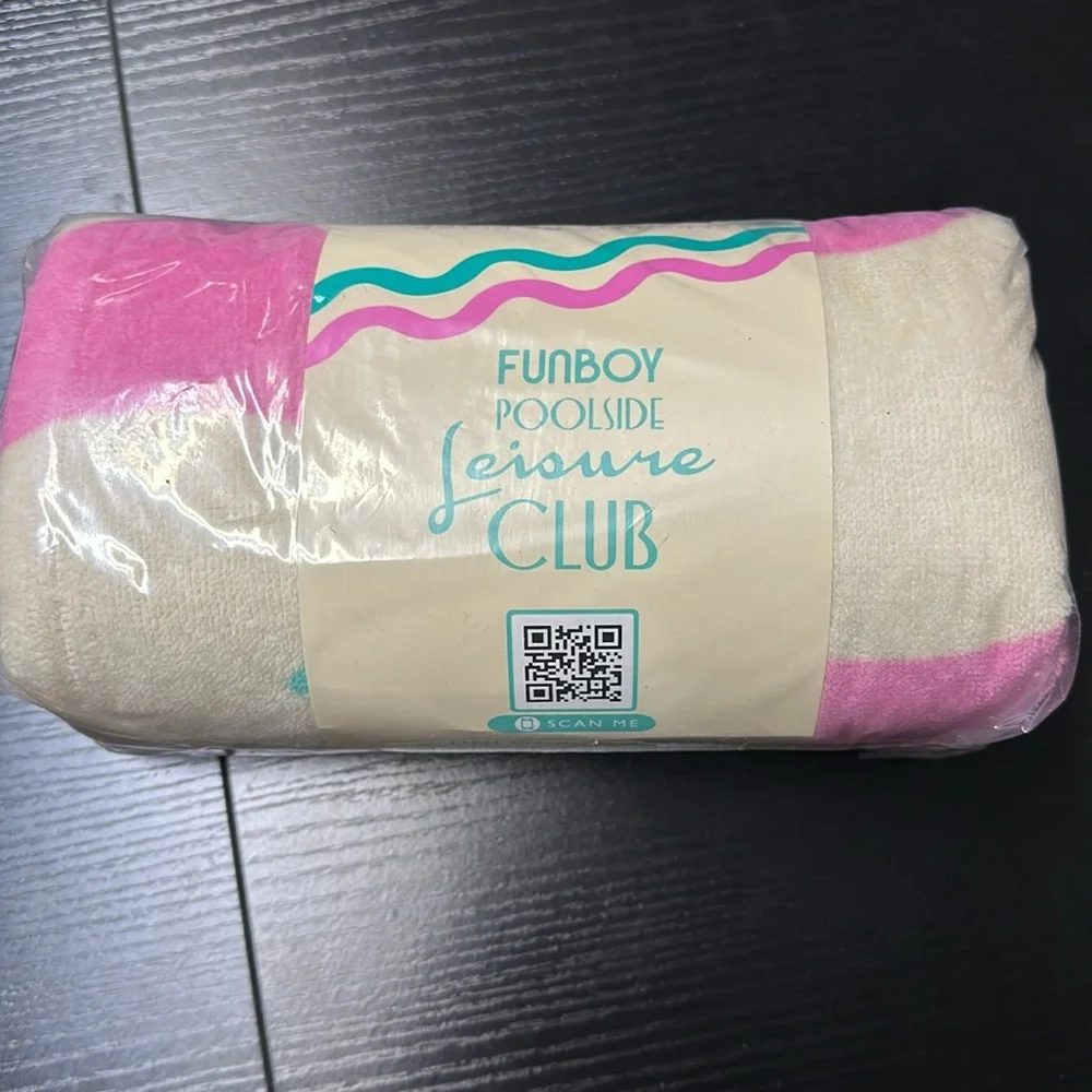 Poolside Leisure Club Beach Towel